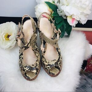 Coach sneak print sandals sz 6B